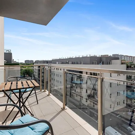 Piperaki High Class * בוקרשט