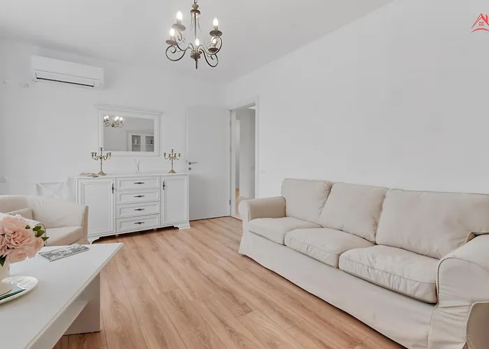Piperaki High Class Apartment Bucharest
