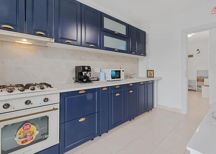 Piperaki High Class Apartment Bucharest